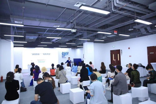 文化、審美與營(yíng)銷的融合 2020北京時(shí)裝周Weekup潮流展王小燦沙龍圓滿落幕